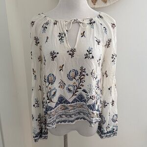 Kimchi Blue Cream Floral Embroidered Blouse